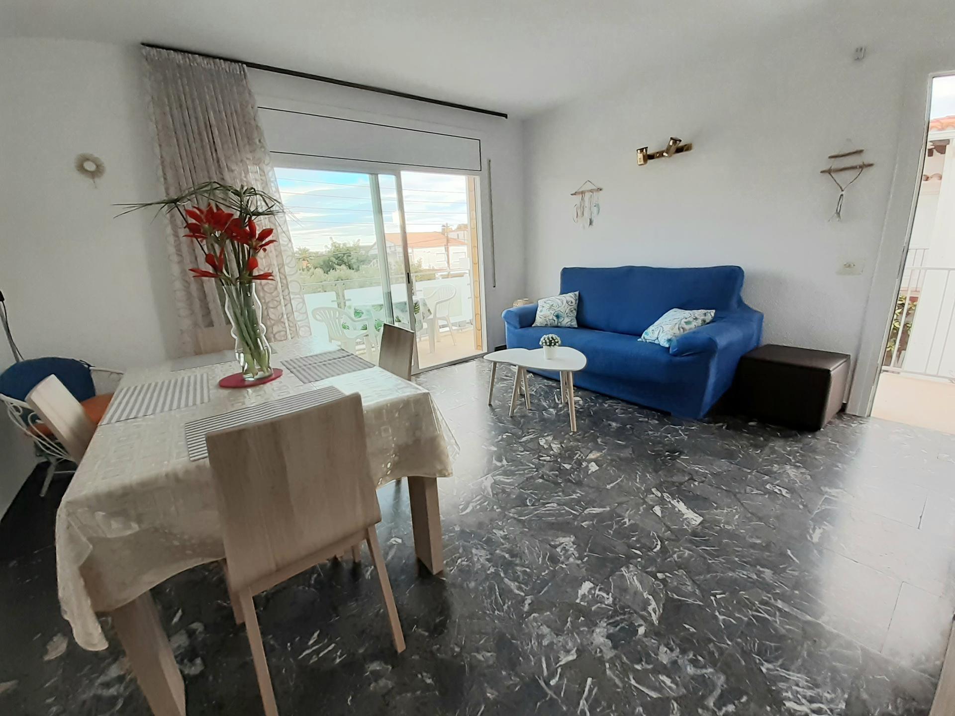 Apartamento -
Cambrils -
2 dormitorios -
5 ocupantes